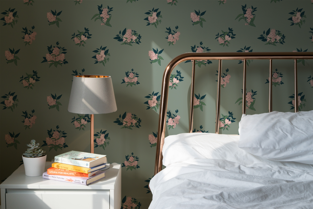 Lilac Dreams illustrated wallpaper