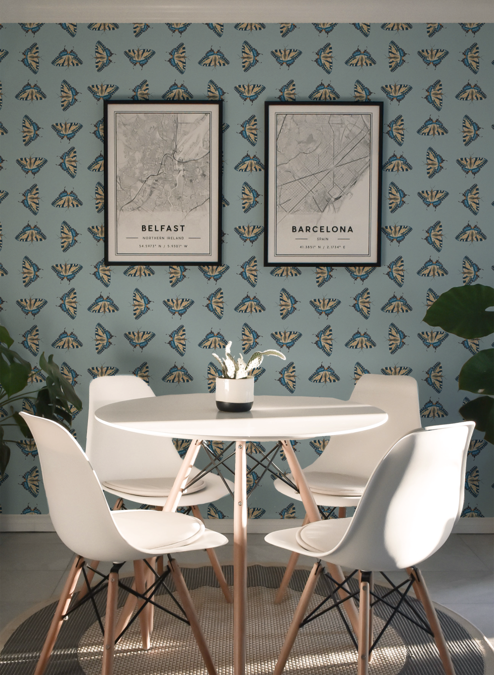Hand Painted Butterflies wallpaper