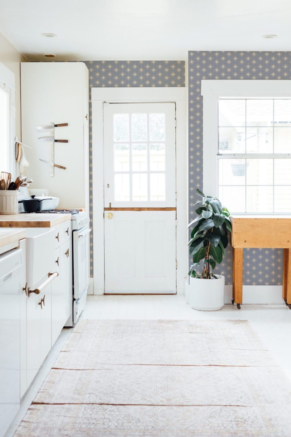 Northern Star wallpaper in periwinkle blue